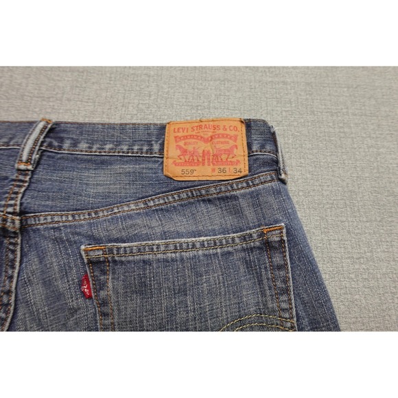 Levi's 559 Relaxed Straight Jeans Mens 36x34 Blue Medium Wash Denim Western - Picture 2 of 12